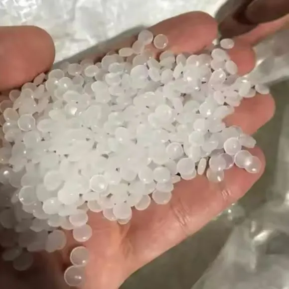 HDPE пластмасови гранули